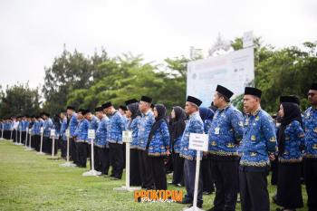 Apel Bulanan Pemkab Pesawaran, Bupati Dendi Ramadhona Ingatkan Disiplin dan Kepatuhan Regulasi